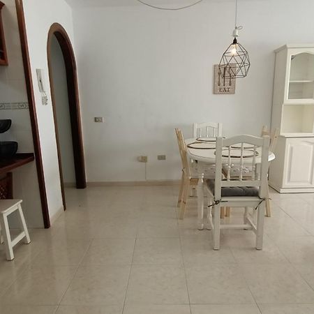 Alquilaencanarias El Medano Junto A La Playa ภายนอก รูปภาพ